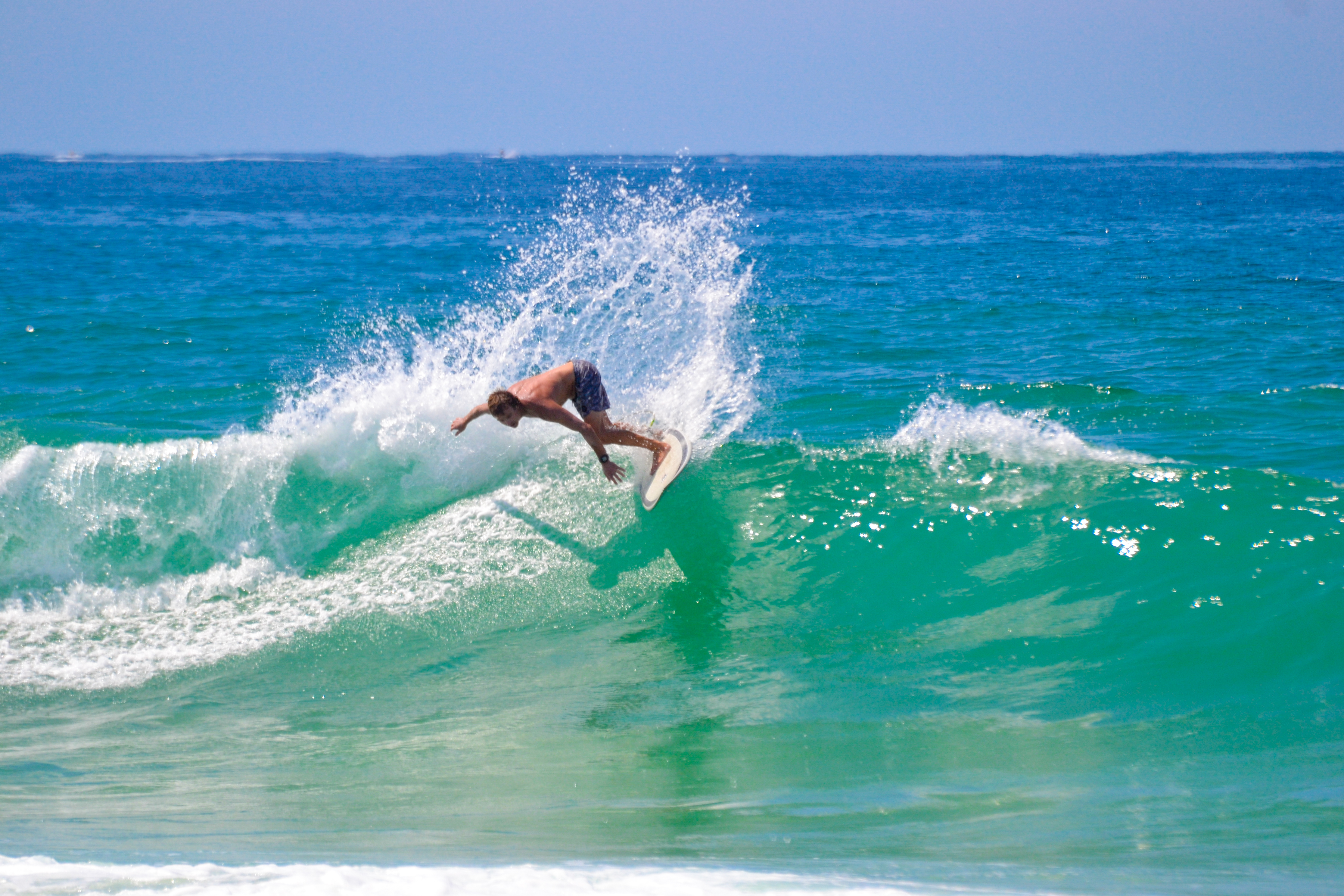 Planches de surf one bad egg mark phipps action